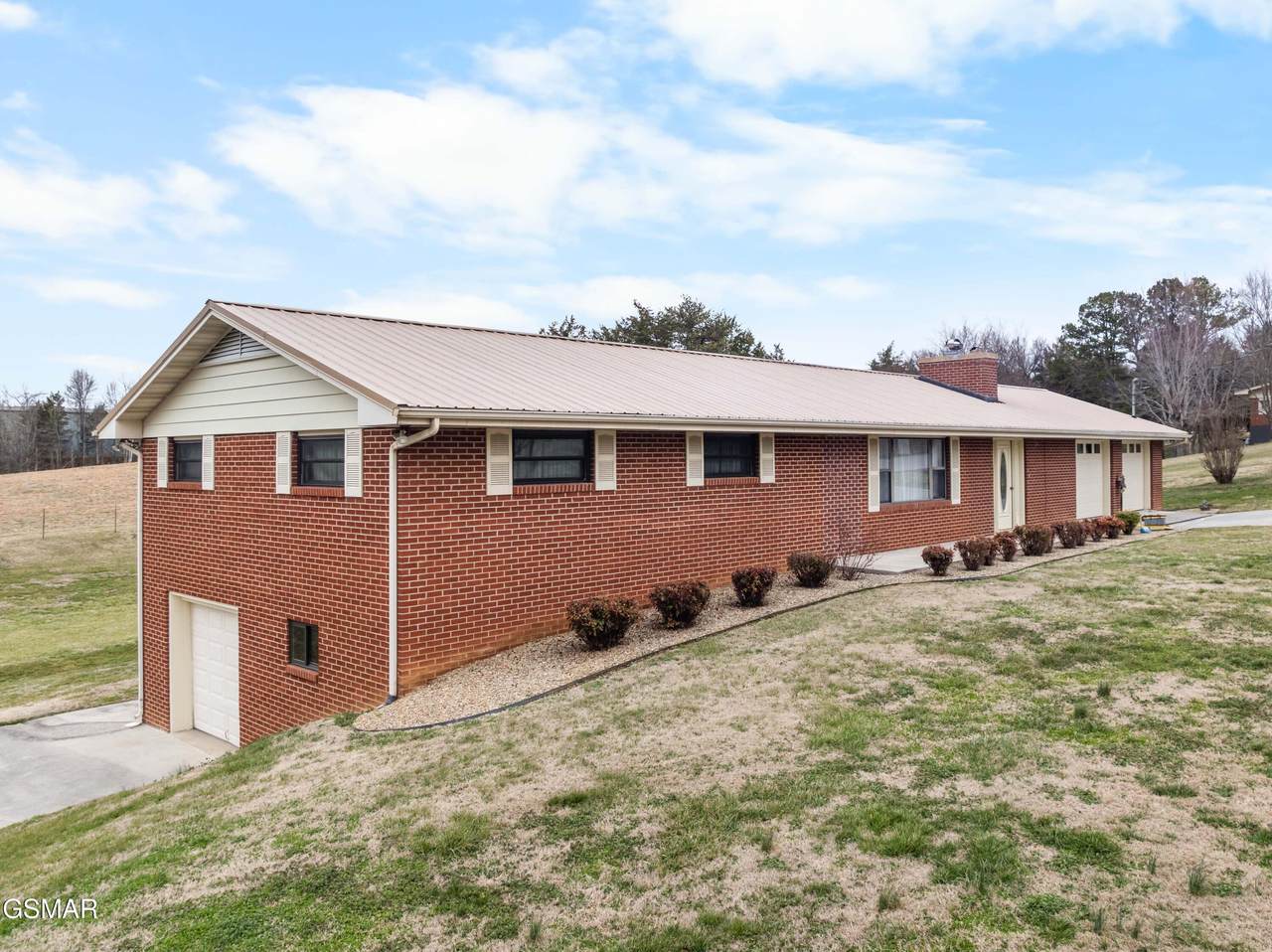1423 Emily Drive - Photo 1