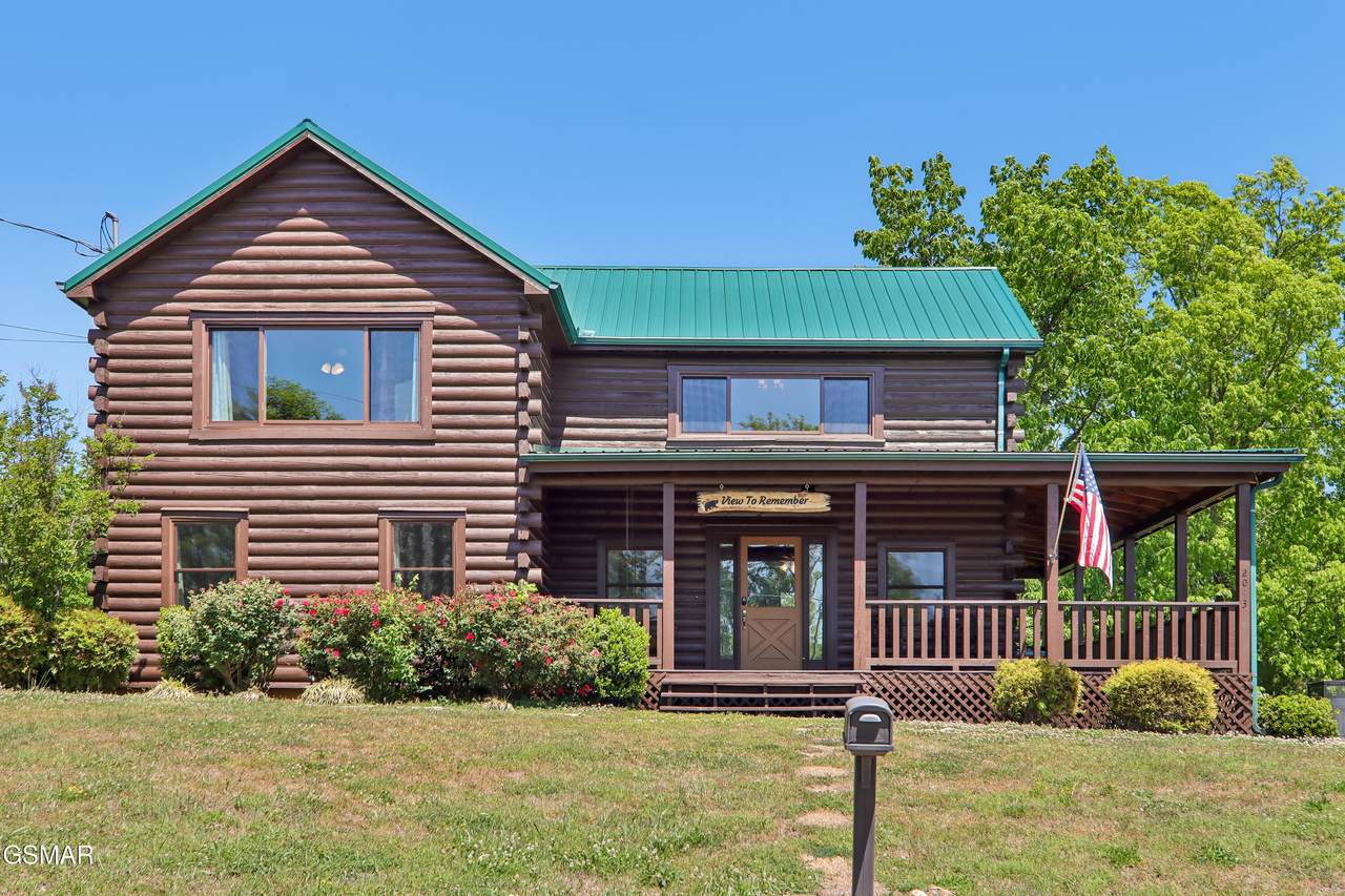 2043 Oakmont Drive - Photo 1
