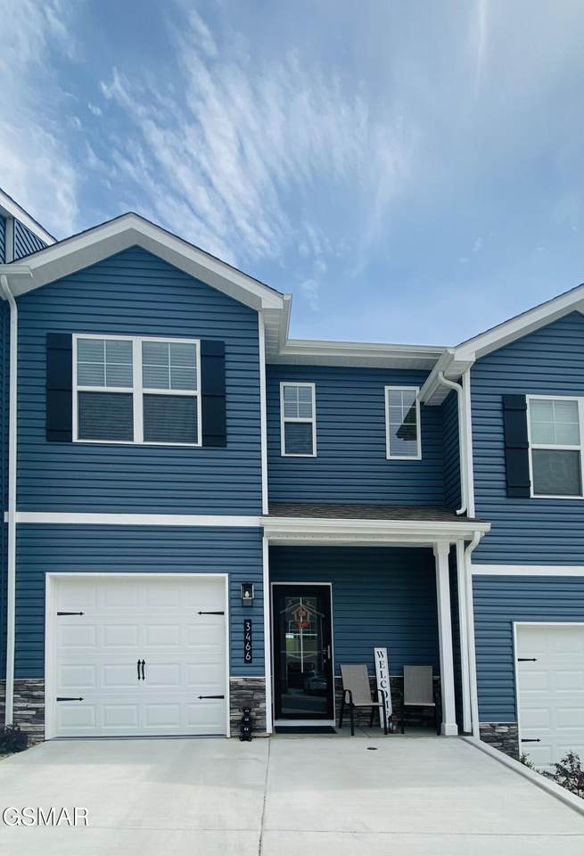 3466 Tyee Crossing Way - Photo 1