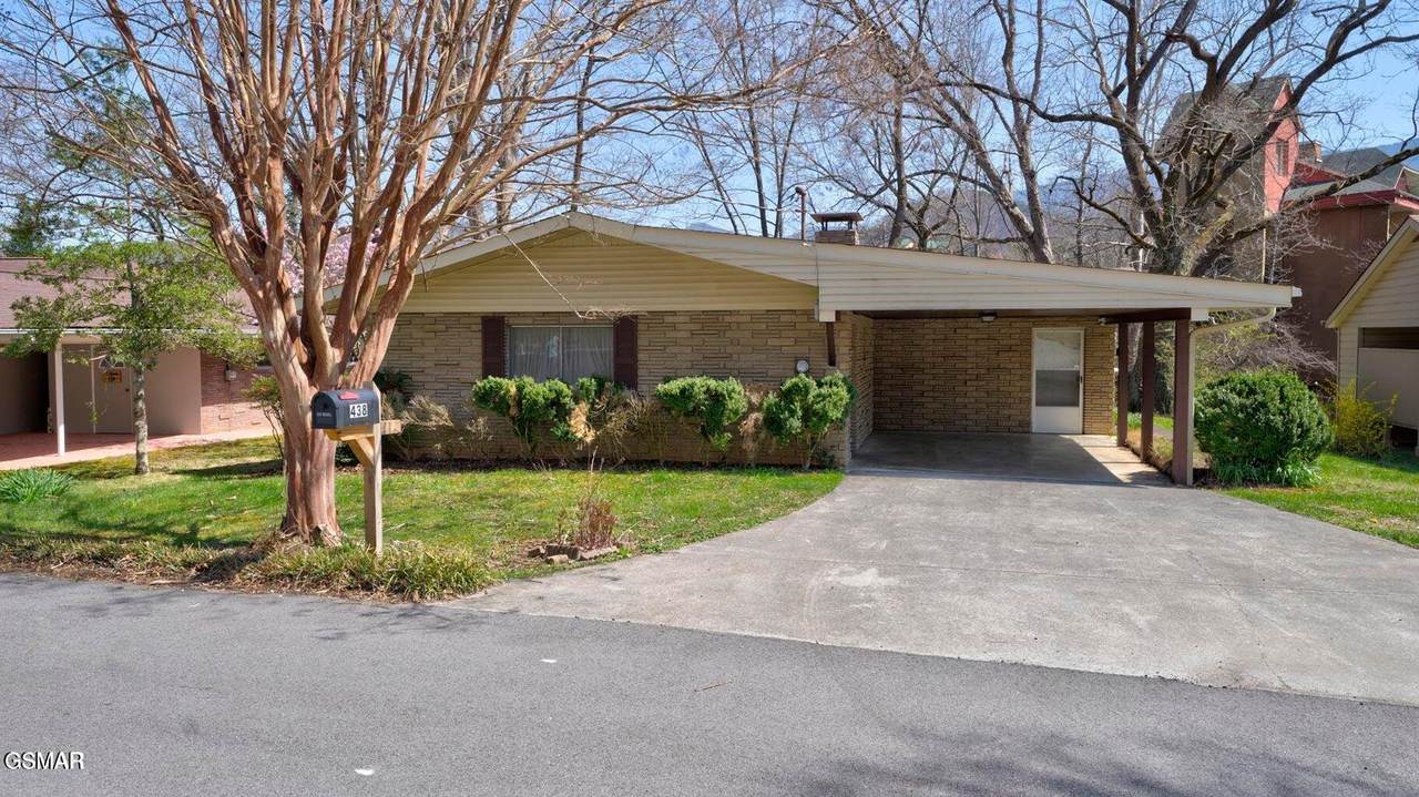 438 Cottage Drive - Photo 1