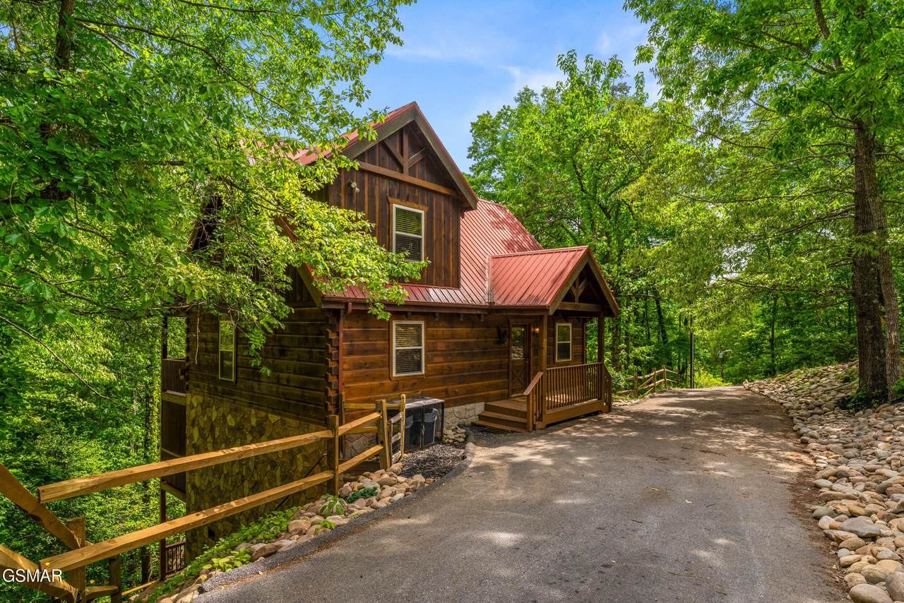 459 Ownby Circle - Photo 1