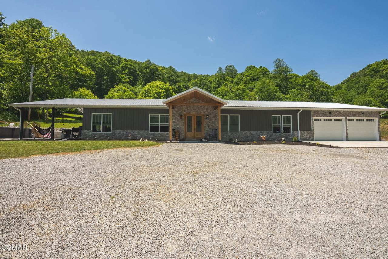622 Earls Hollow Road - Photo 1