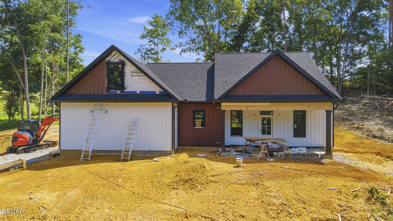 136 Cove Springs Drive - Photo 1