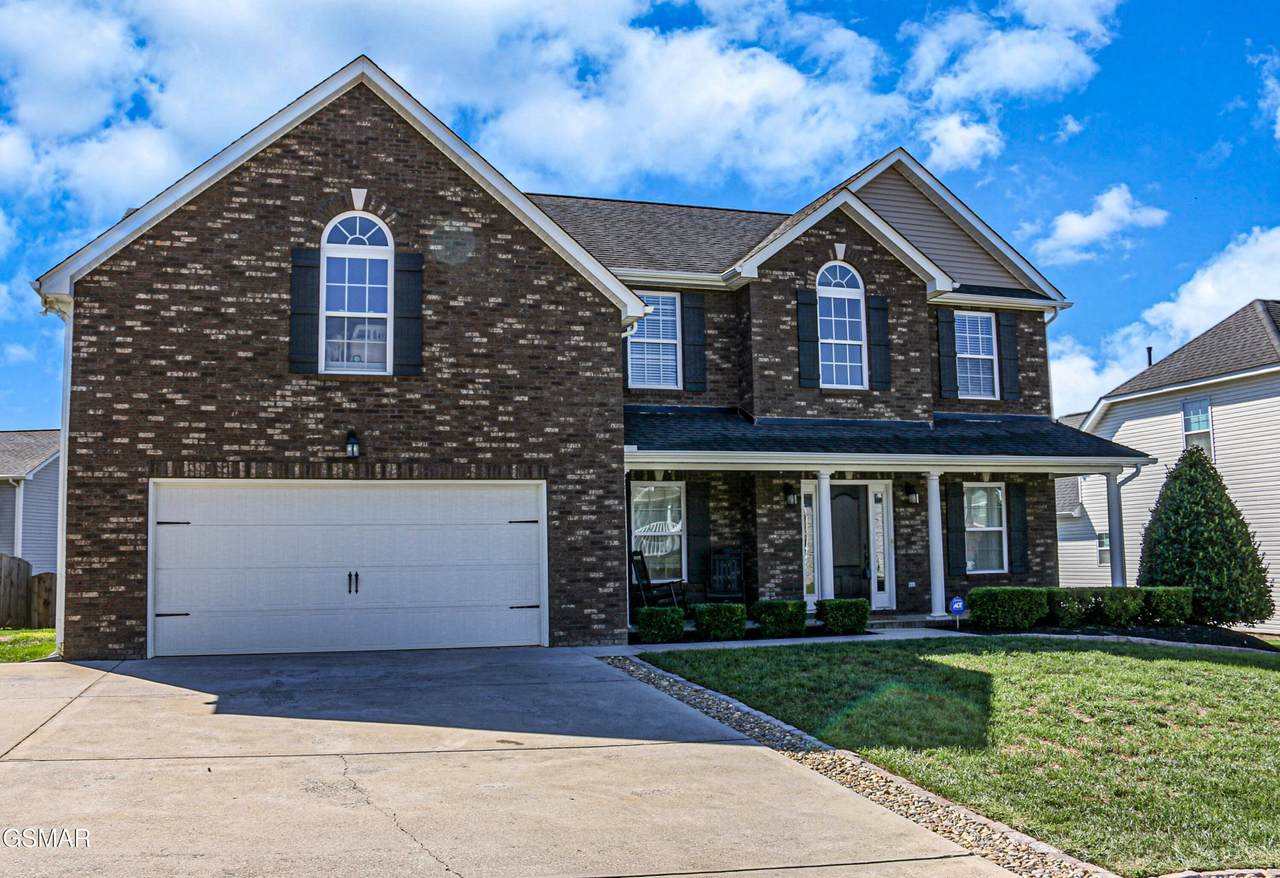 2851 Southwinds Circle - Photo 1
