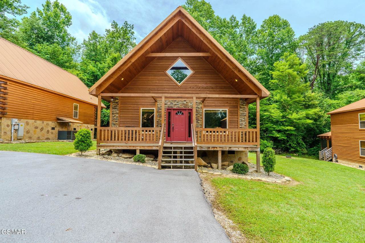 3606 Parkland Way - Photo 1