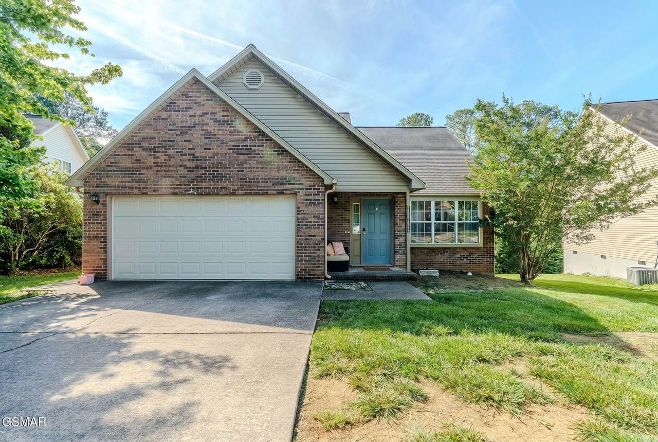 738 Colony Village Way - Photo 1
