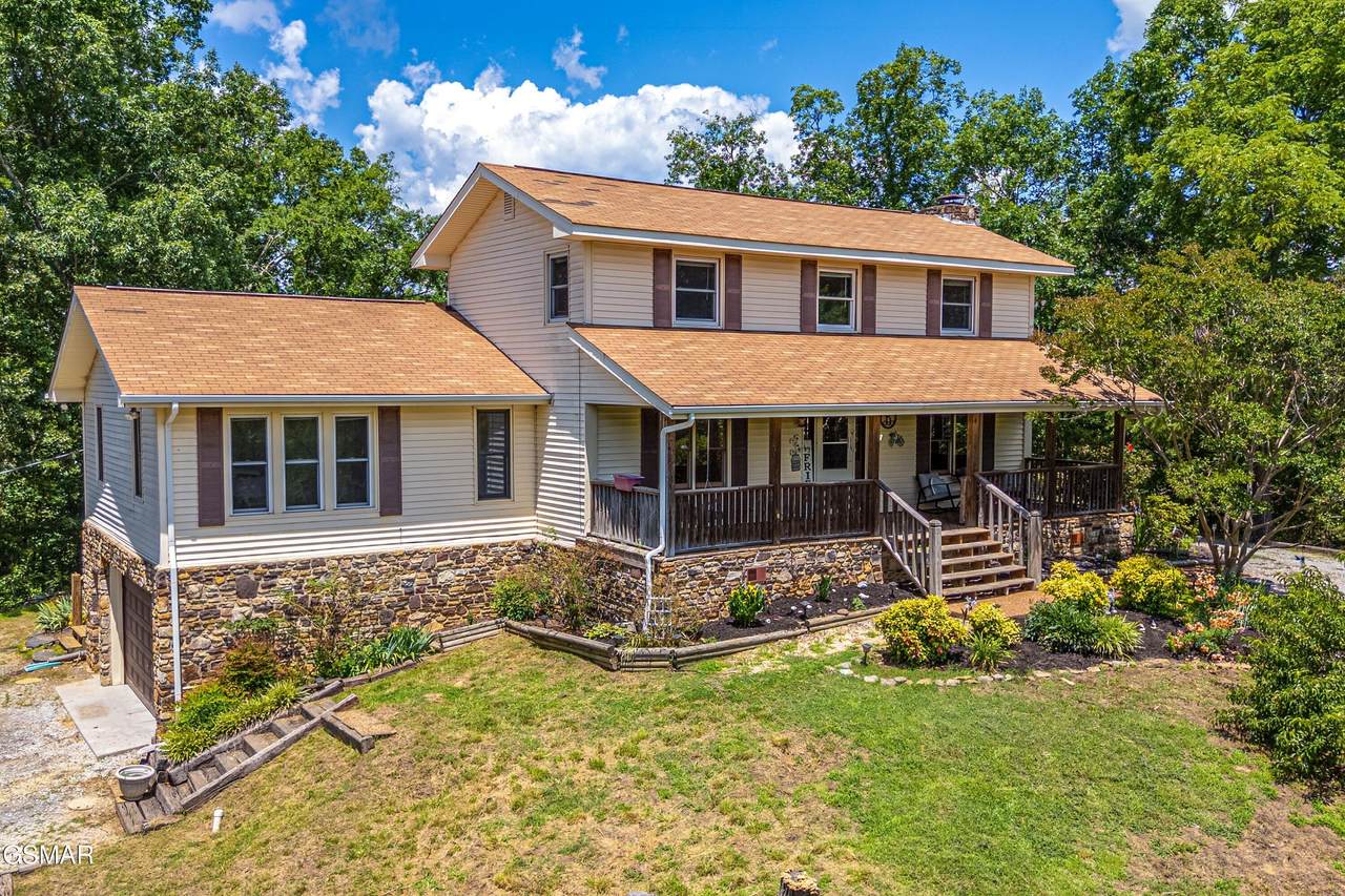 1131 Lindsey Drive - Photo 1