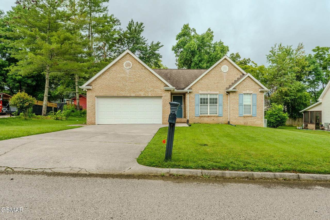 7213 Emerald Heath Road - Photo 1