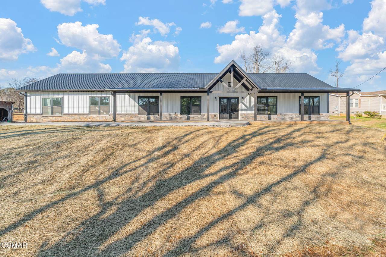 940 Thorngrove Pike - Photo 1