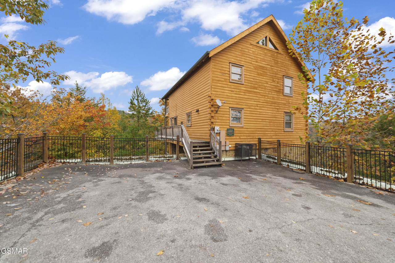 1447 Eagle Cloud Way - Photo 1