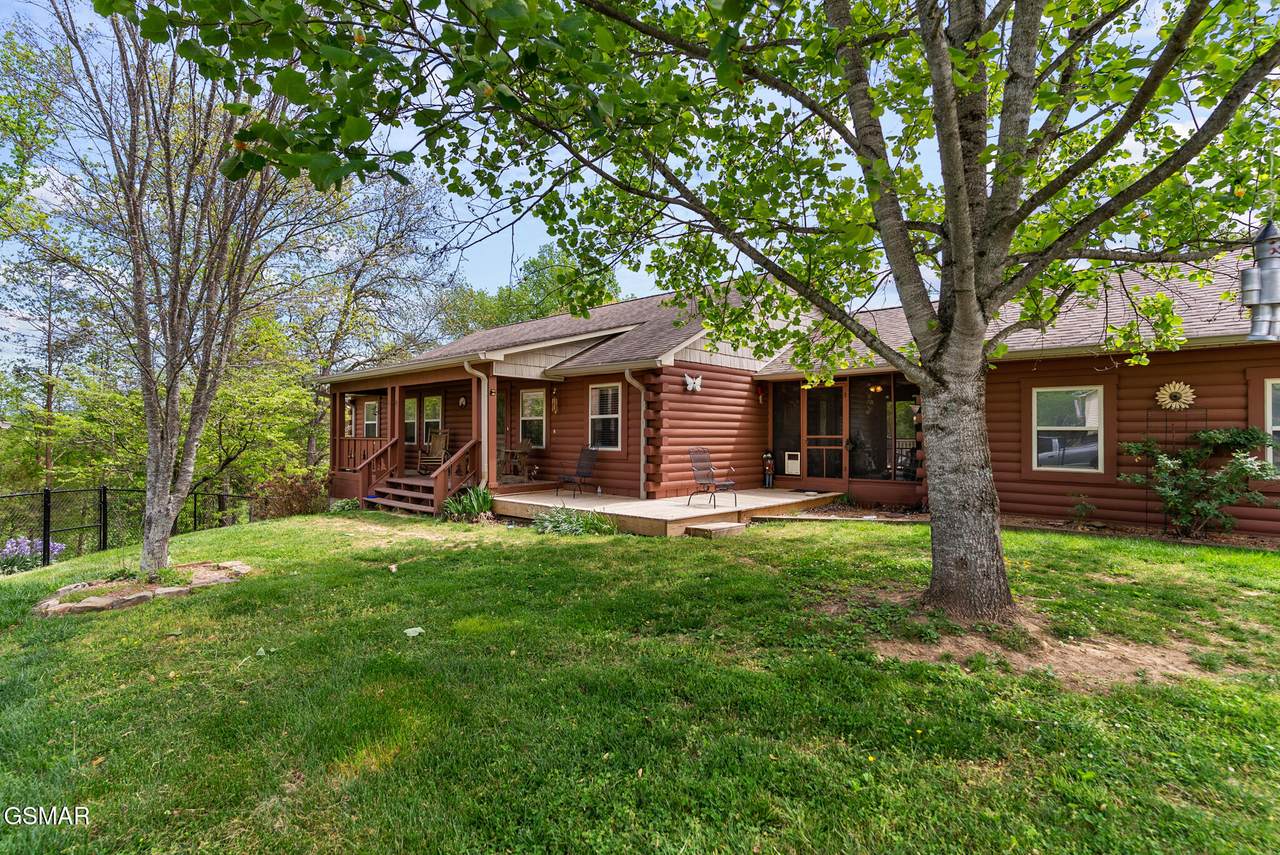 615 Harold Drive - Photo 1