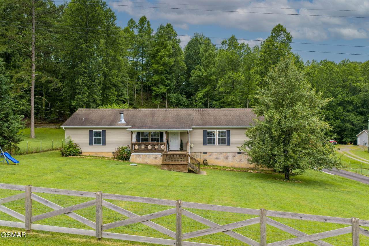 1921 Jerry Lynn Way - Photo 1
