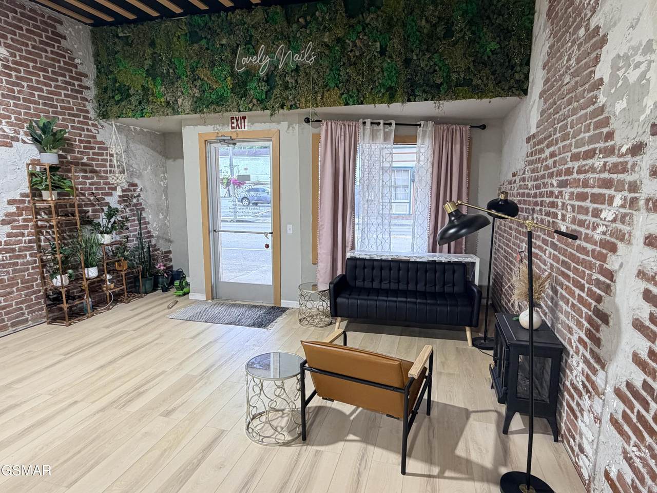 144 Broadway Street - Photo 1