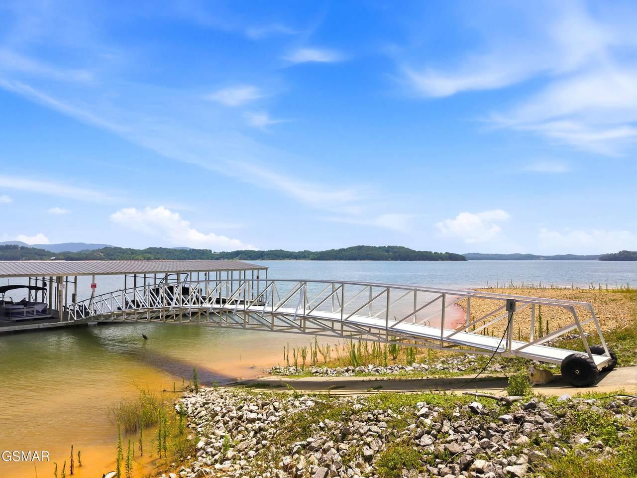 https://bt-photos.global.ssl.fastly.net/gsmar/1280_boomver_1_312557-2.jpg