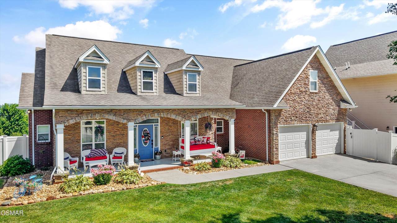 1463 Benjamin Boulevard - Photo 1