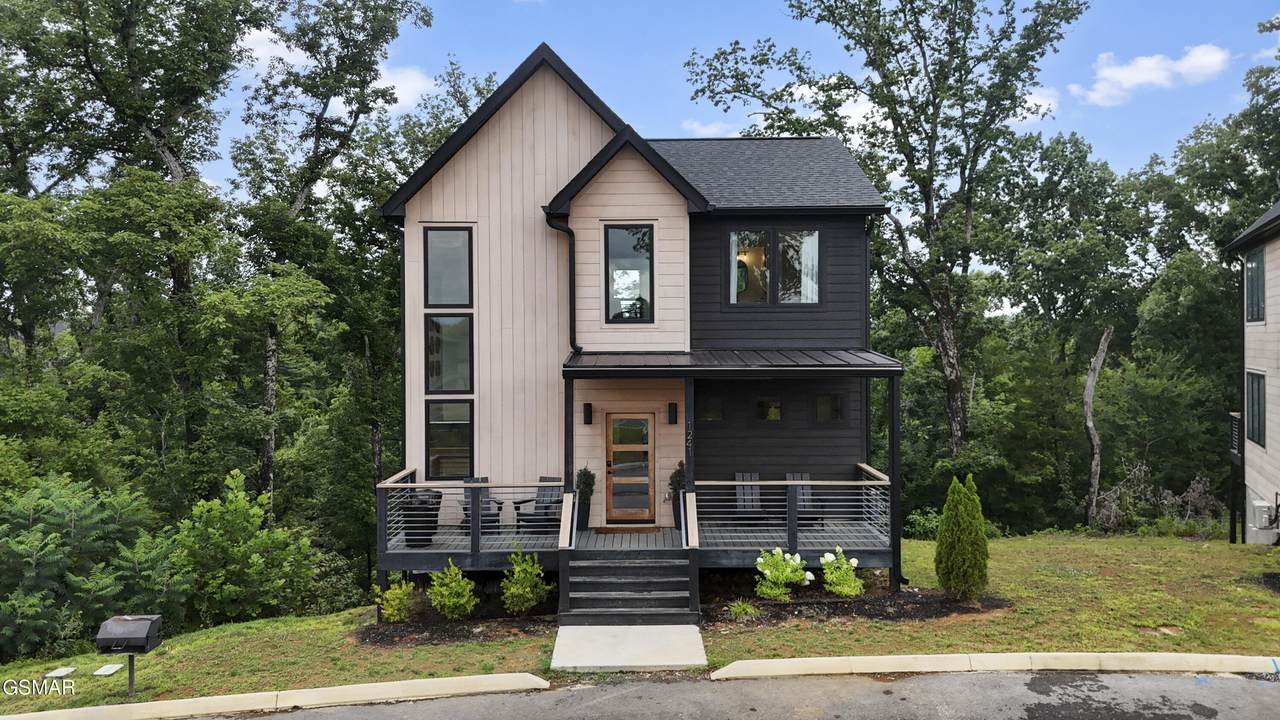 1241 Reedmont Way - Photo 1