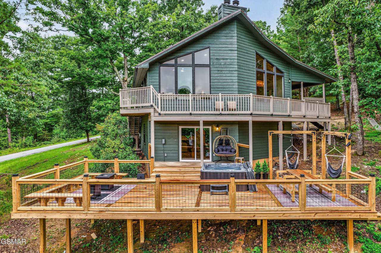 2259 Spence Mountain Loop - Photo 1