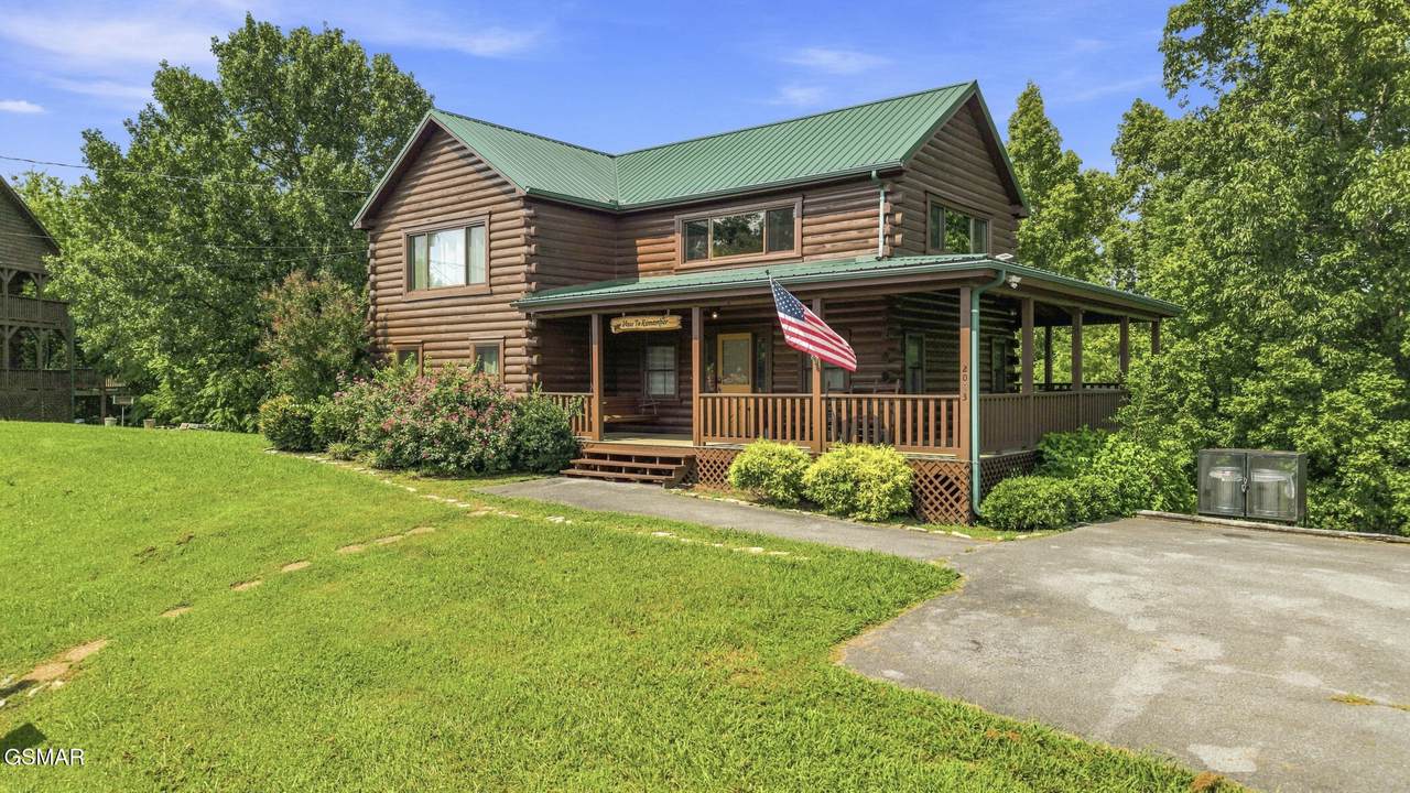 2043 Oakmont Drive - Photo 1
