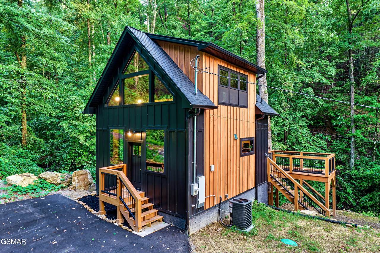 2665 Black Walnut Flats Road - Photo 1