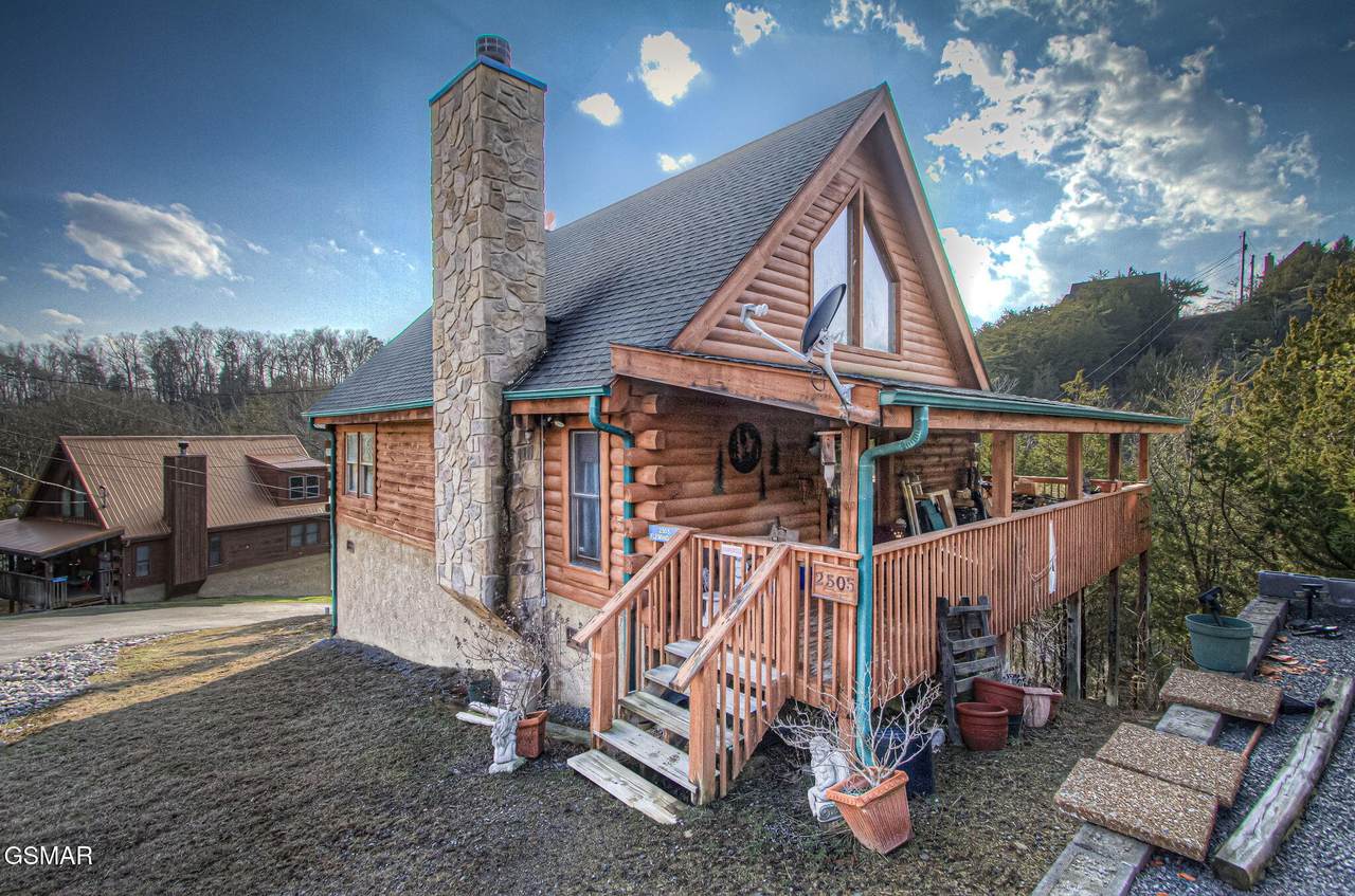 2505 Fleming Way - Photo 1