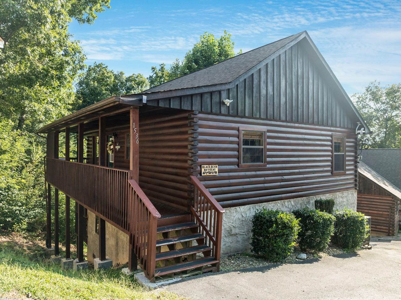 1536 Bears Den Way - Photo 1