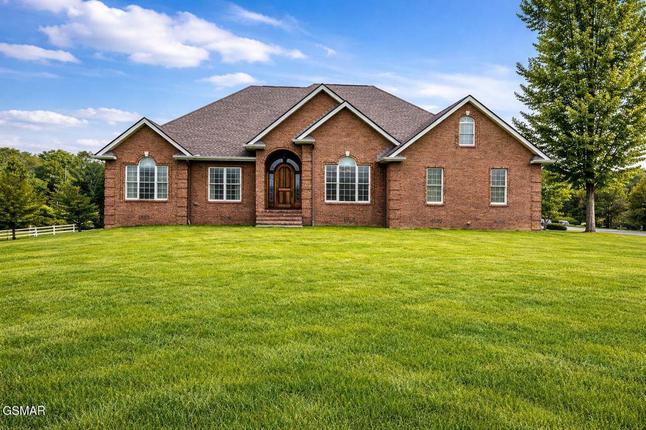 2630 E. Walnut Grove Road - Photo 1