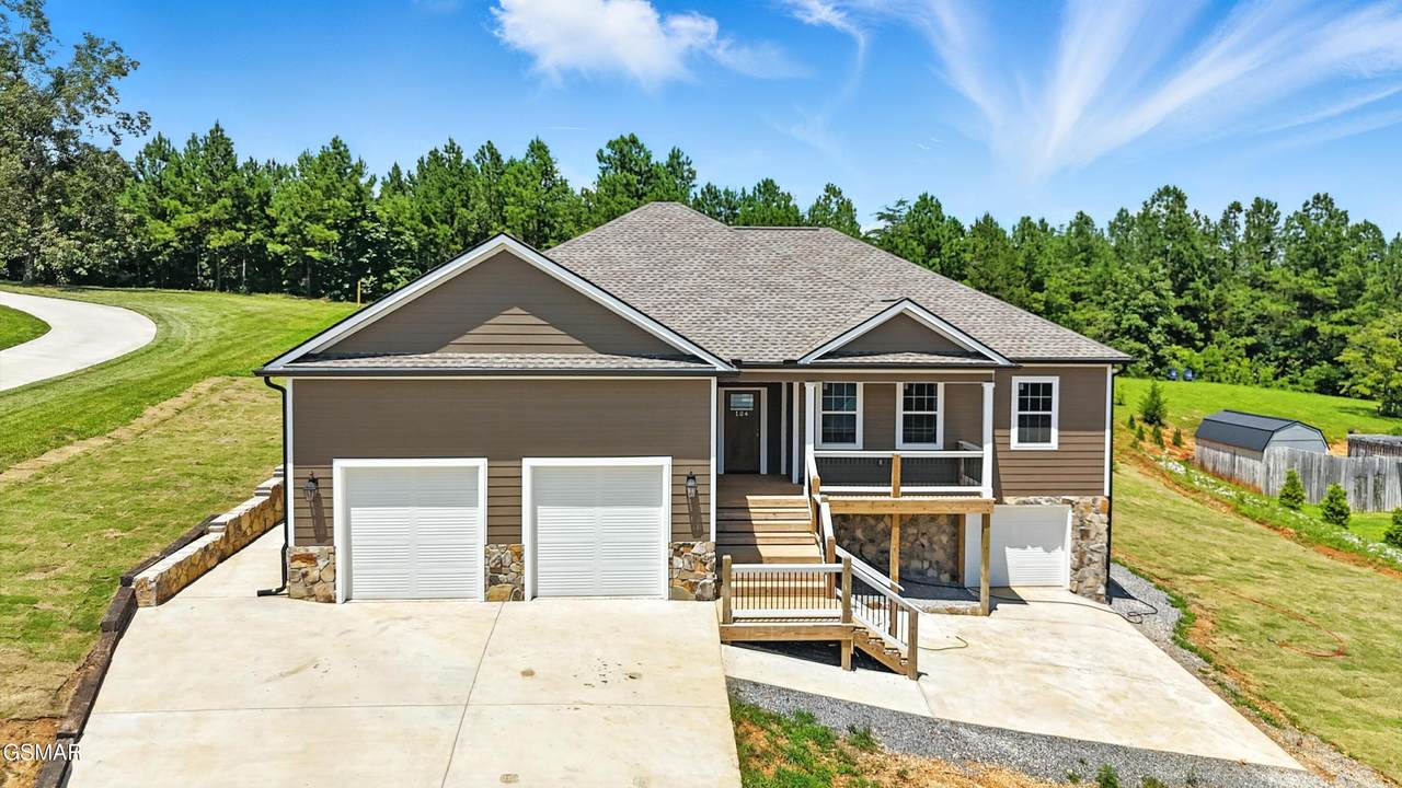 104 County Road 3050 - Photo 1