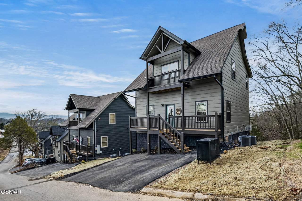 2125 Eagle Feather Drive - Photo 1