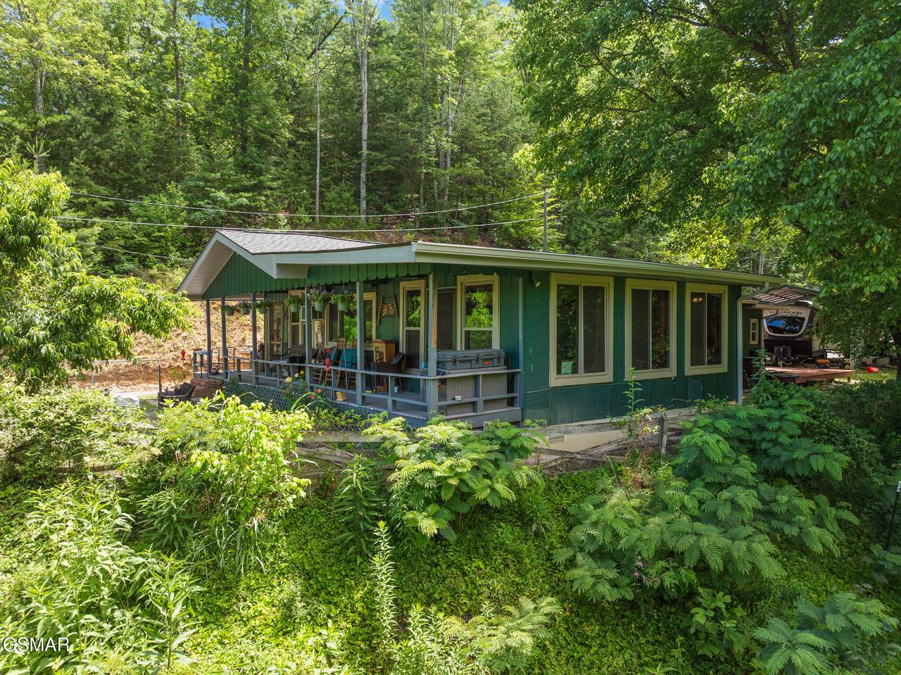 2792 Happy Hollow Road - Photo 1