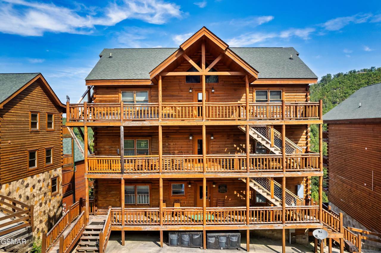 1242 Bird Nest Way - Photo 1