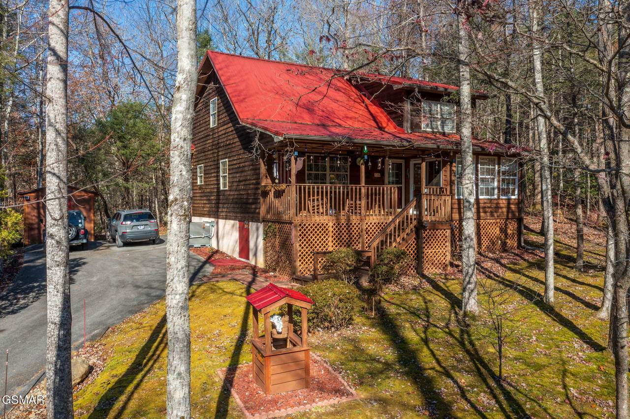 4917 Latta Way - Photo 1