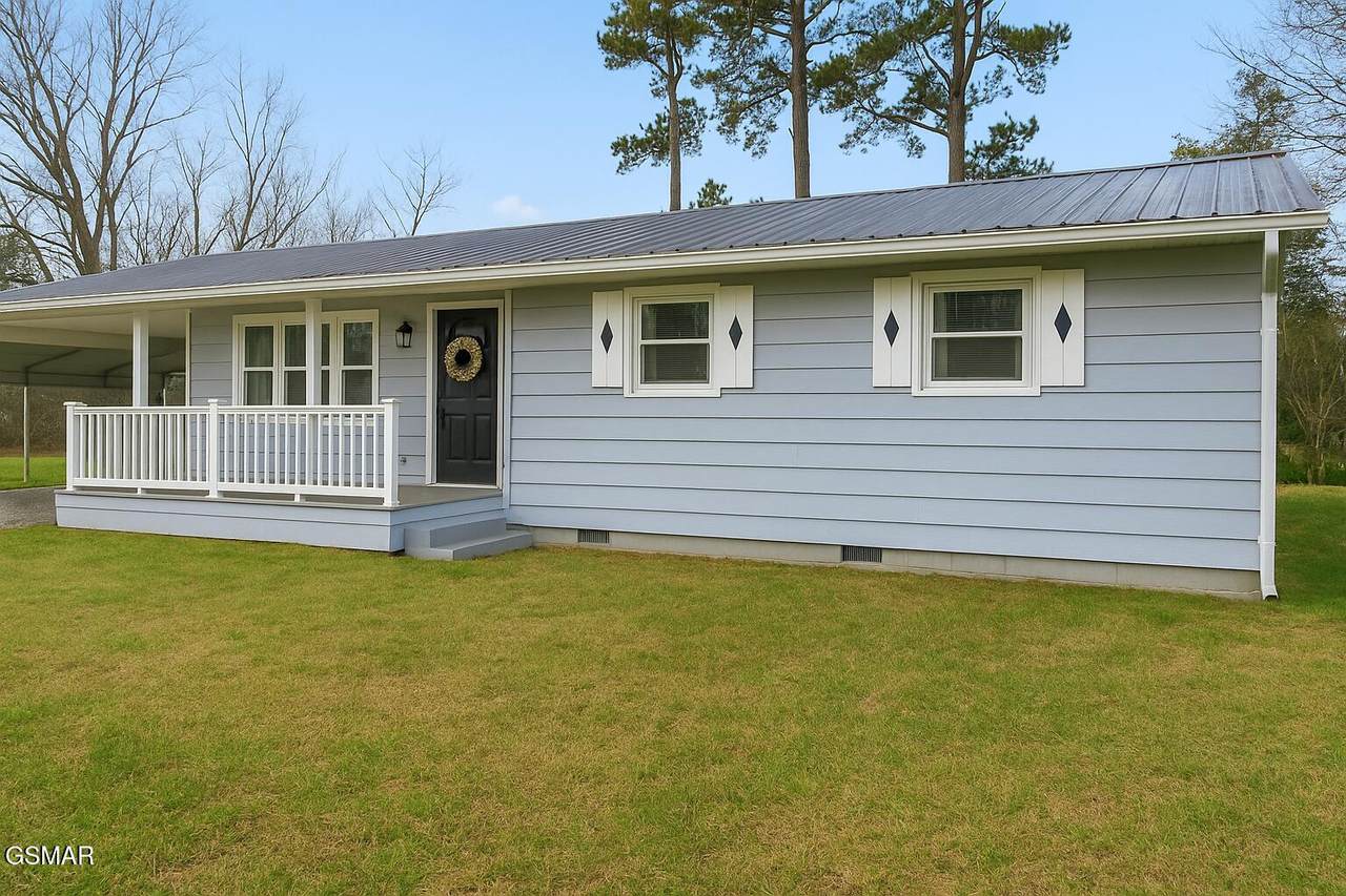 335 Fenway Drive - Photo 1