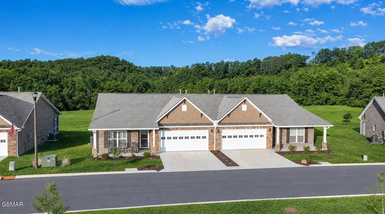 712 Snowflower Circle - Photo 1