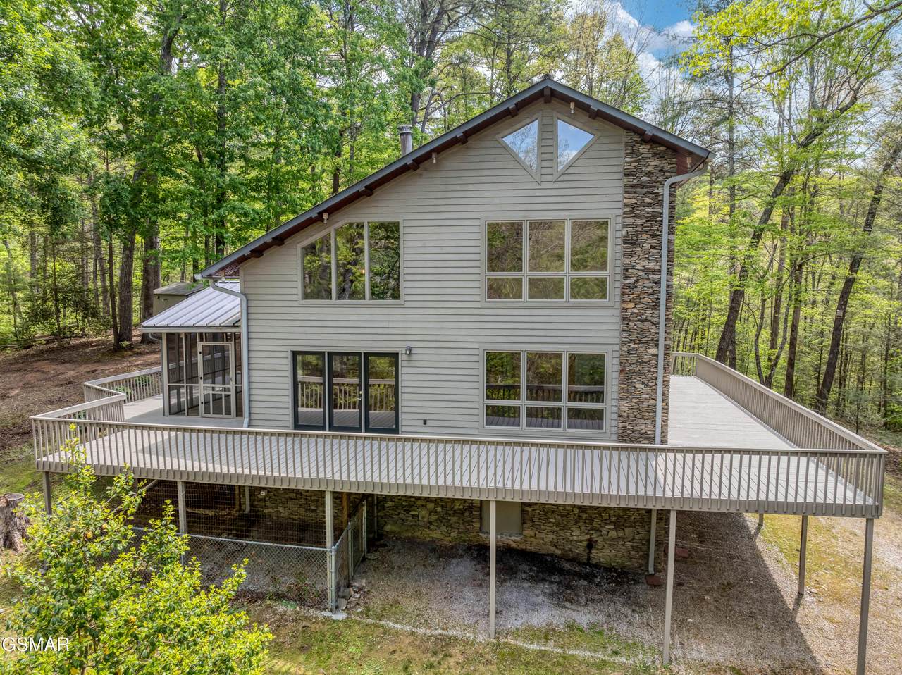 2210 Turkey Roost Road - Photo 1