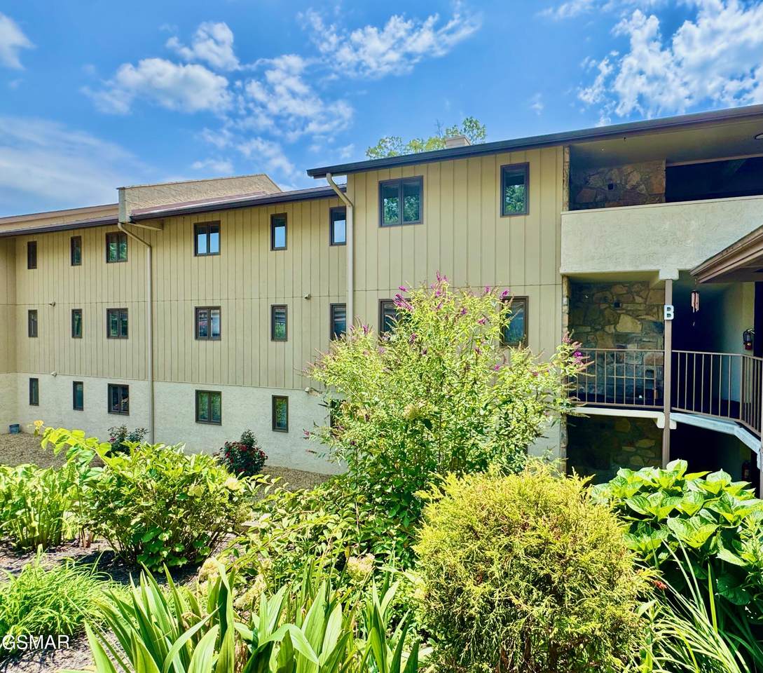 224 Woodland Road - Photo 1