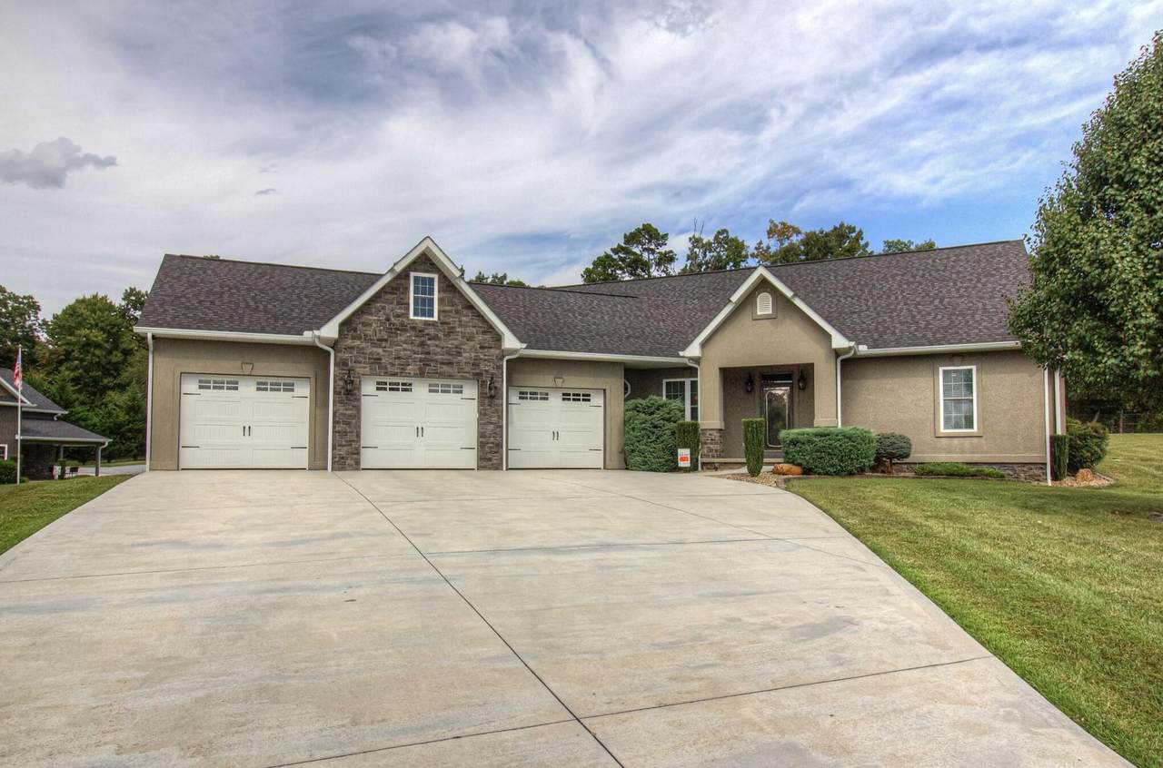 307 Tom Patterson Trail - Photo 1