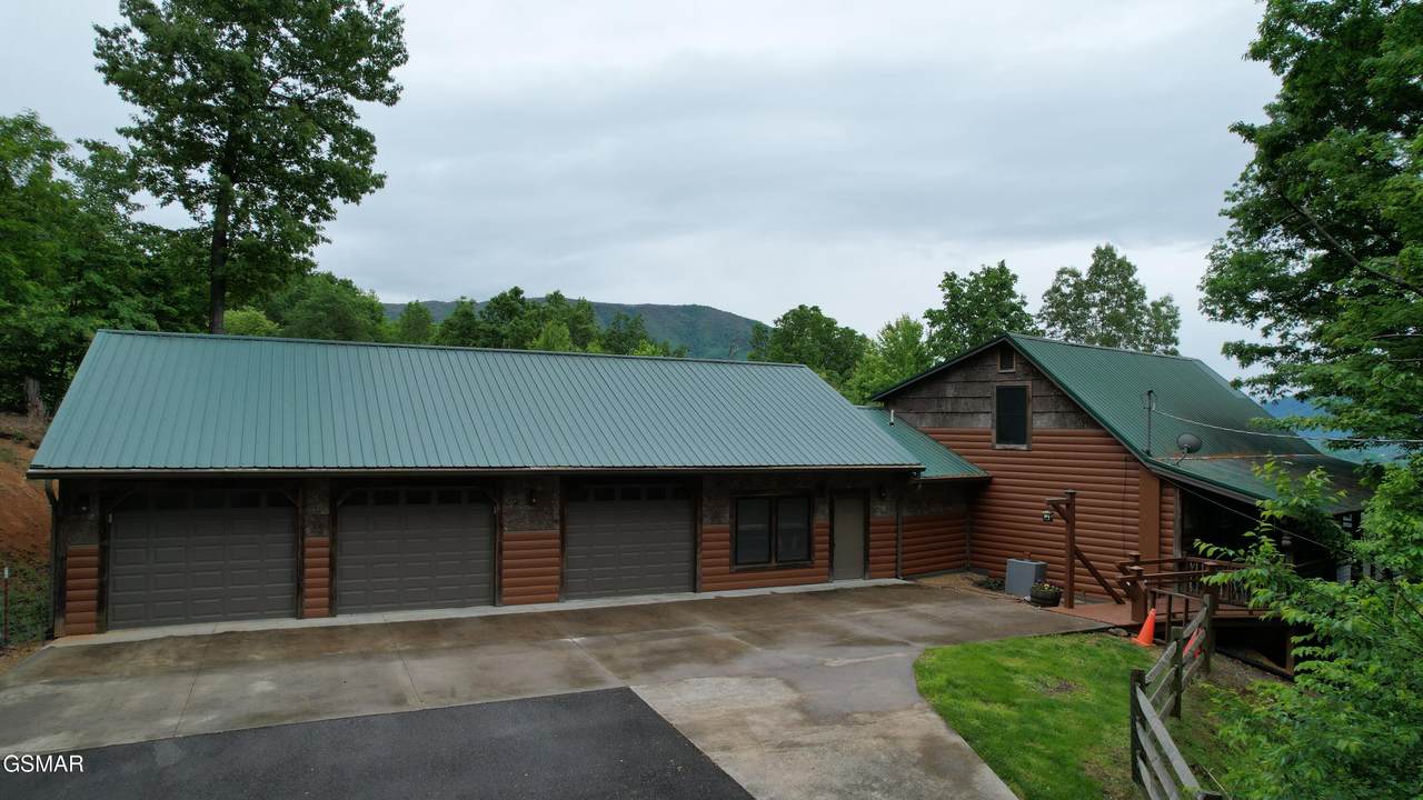 3644 Wears Mountain Lane - Photo 1