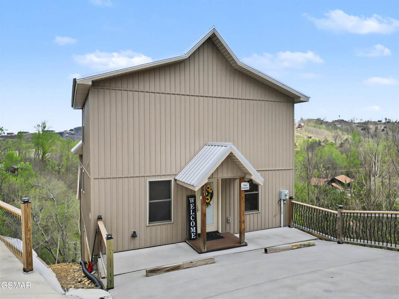 223 Chimney Tops Way - Photo 1