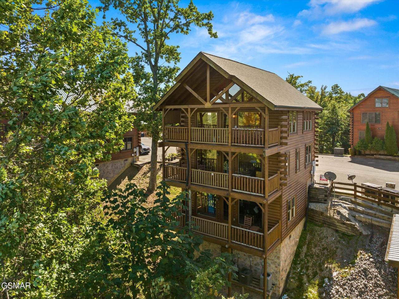 2809 White Oak Ridge Lane - Photo 1