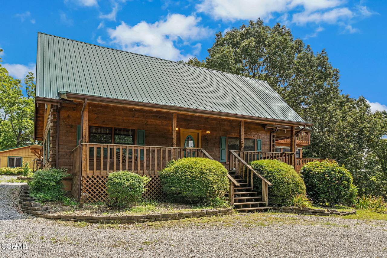 2452 Skyview Way - Photo 1