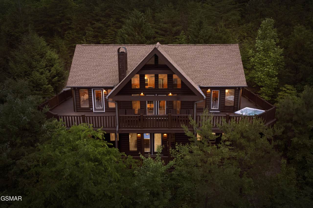 3935 Ravens Den Way Way - Photo 1