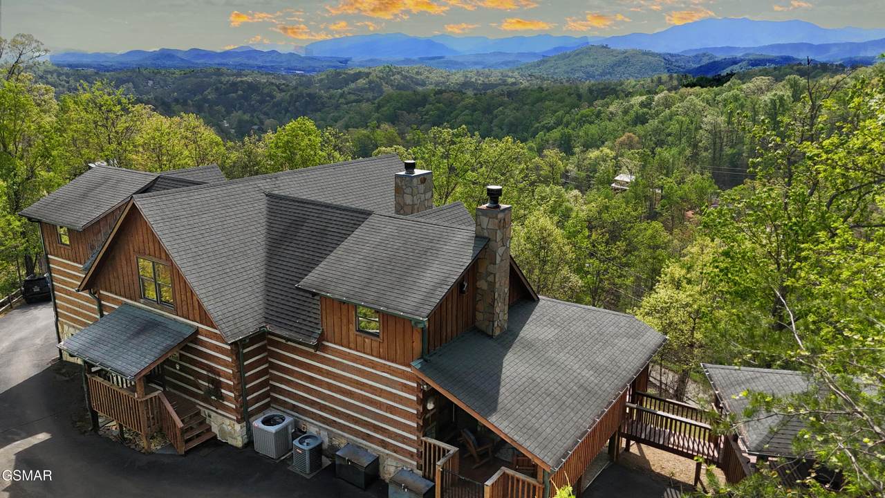 1902 Bluff Ridge Road - Photo 1