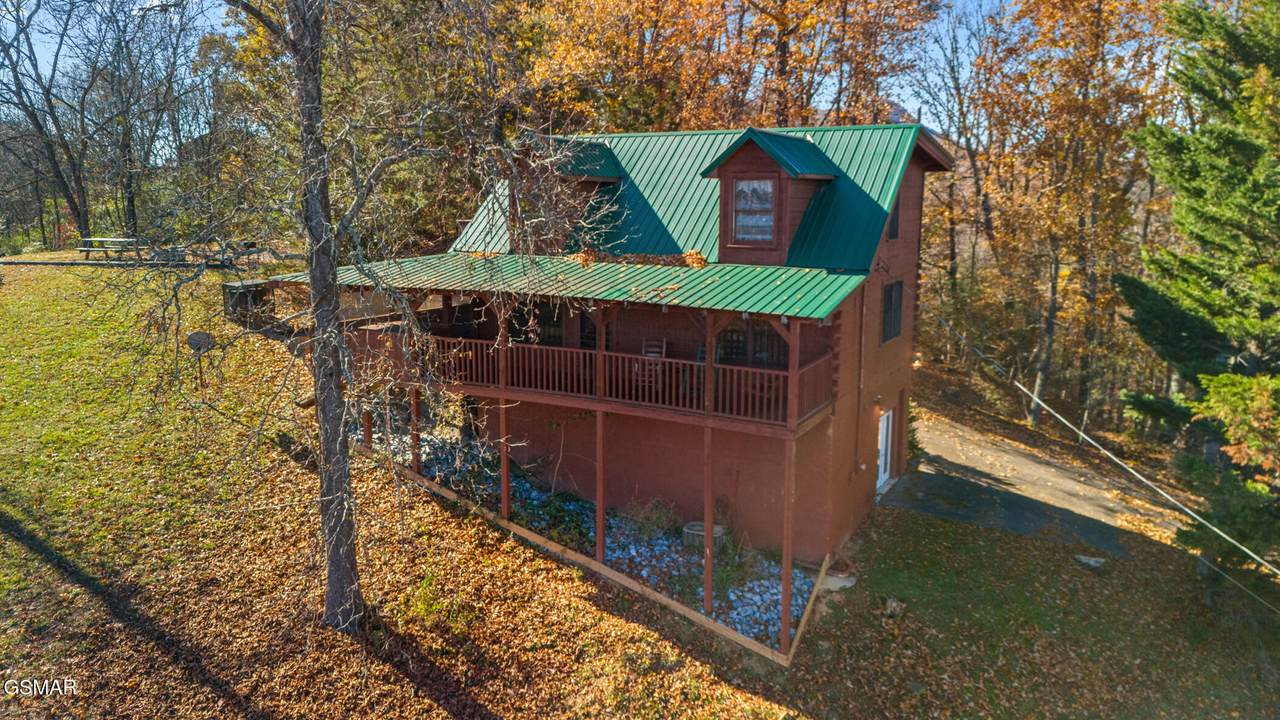 1086 Sharp Hollow Road - Photo 1