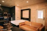 2828 Sequoia Road - Photo 32