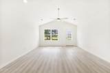 210 Baylor Avenue - Photo 10