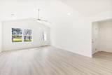 210 Baylor Avenue - Photo 11