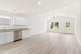 210 Baylor Avenue - Photo 17