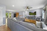 994 Smokey Mountain Queen Road - Photo 5