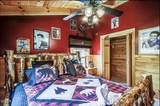 1805 Morning Eagle Lane - Photo 17