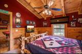 1805 Morning Eagle Lane - Photo 18